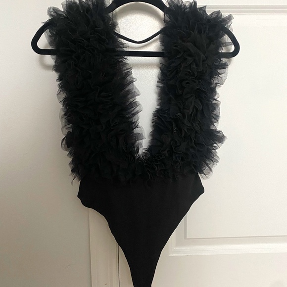 Tops - Boutique Fluff Top!